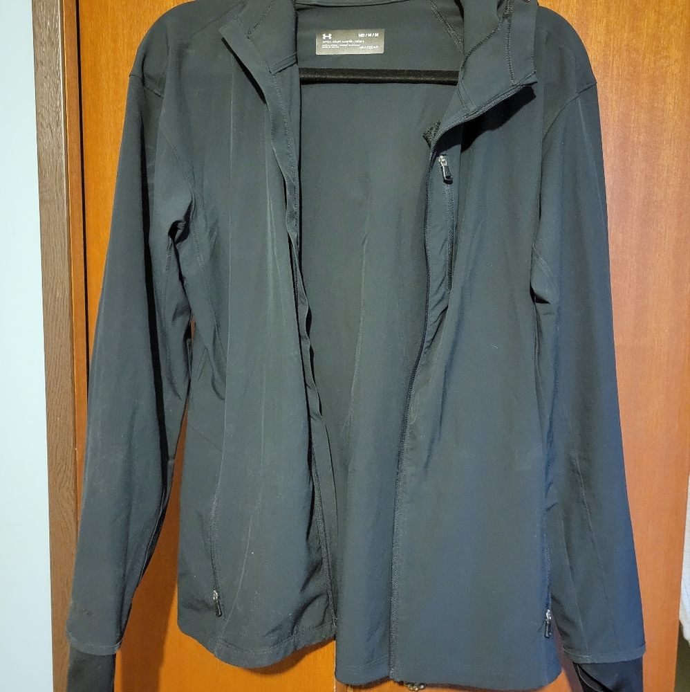Under Armour Wind Breaker